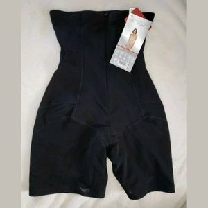 Annette fite you women's body shaper 2XL